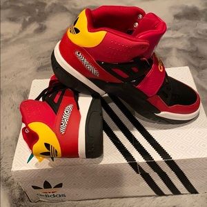 Adidas Mutombos TR Block size 11.5